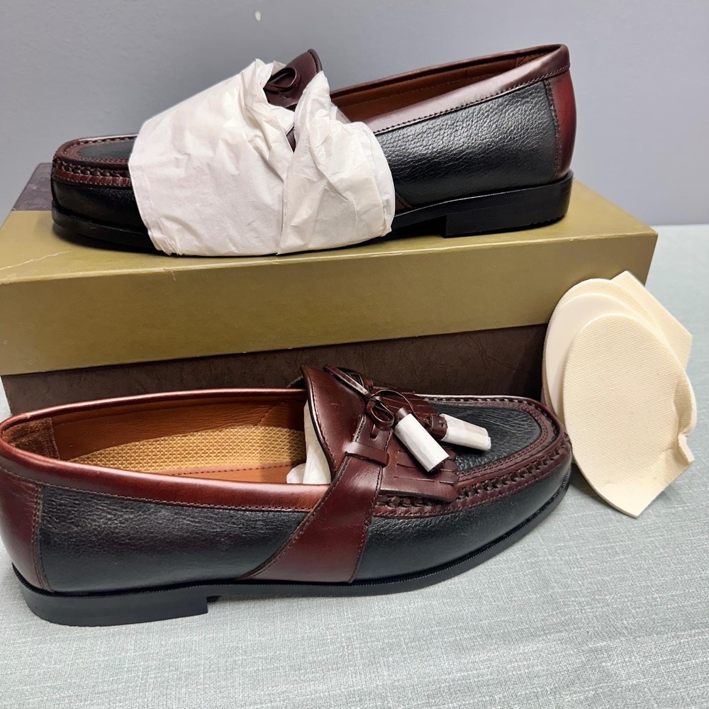 Johnston & Murphy Aragon II Black Burgundy Leather Kiltie Tassel Loafers 10M NEW - Picture 4 of 10